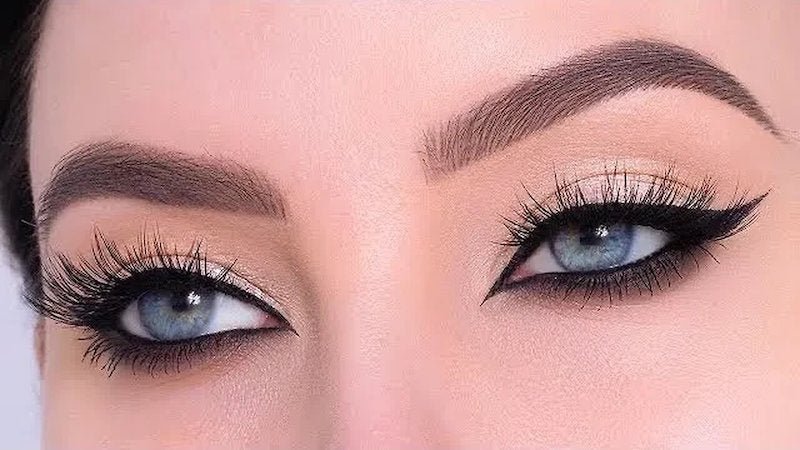 Transforma tu Mirada con Foxy Eyes en Clínica Estética Cara Bonita